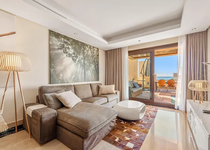 Exclusive 3 Bedroom Sea View With Private Pool Bahia De La Plata Lejlighed Estepona