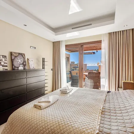 Exclusive 3 Bedroom Sea View With Private Pool Bahia De La Plata
